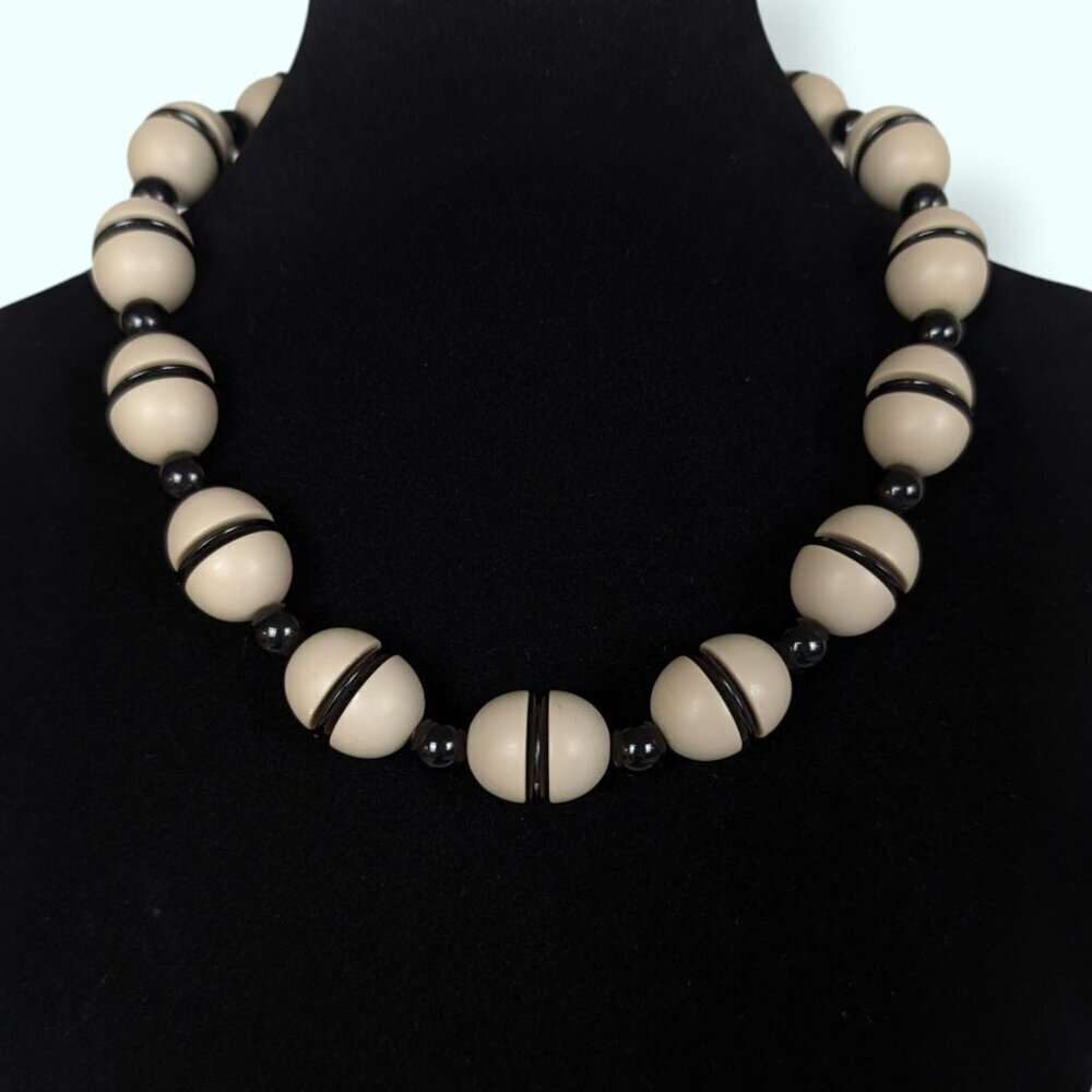 Vintage Beige & Black Lucite Beaded Necklace